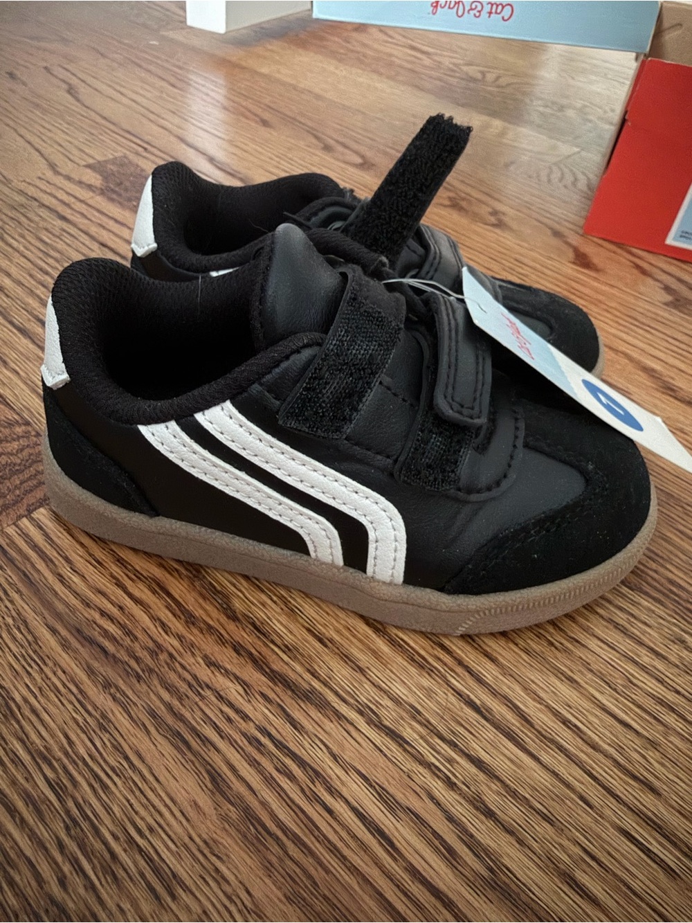 Cat and Jack Kids Black and White Velcro Sneakers NWT
